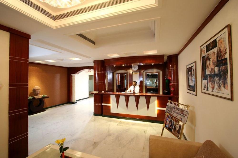 Grand President Hotel Delhi  Eksteriør billede