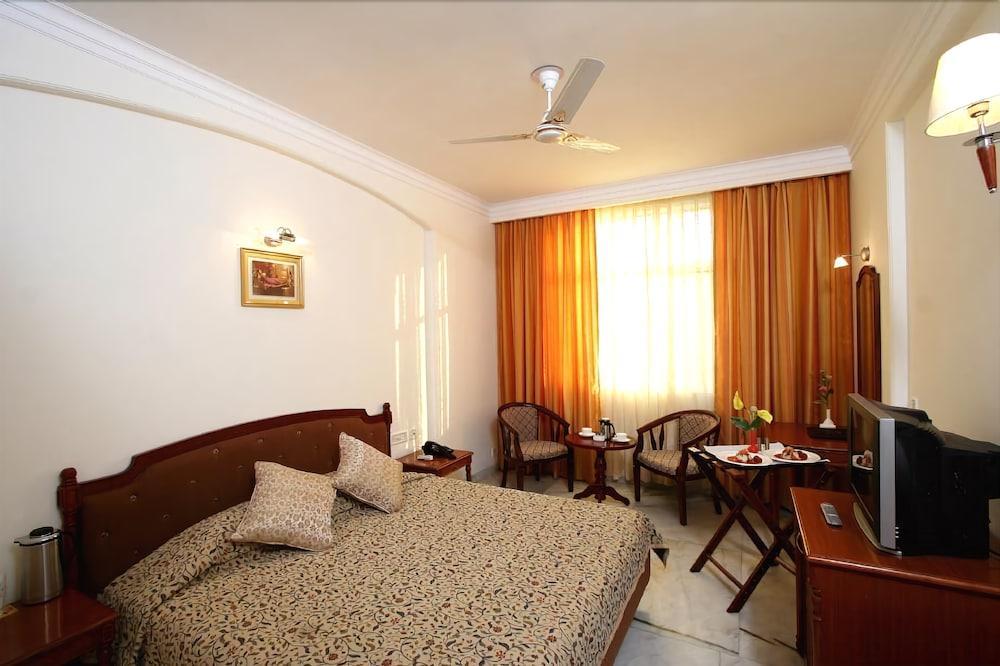 Grand President Hotel Delhi  Eksteriør billede