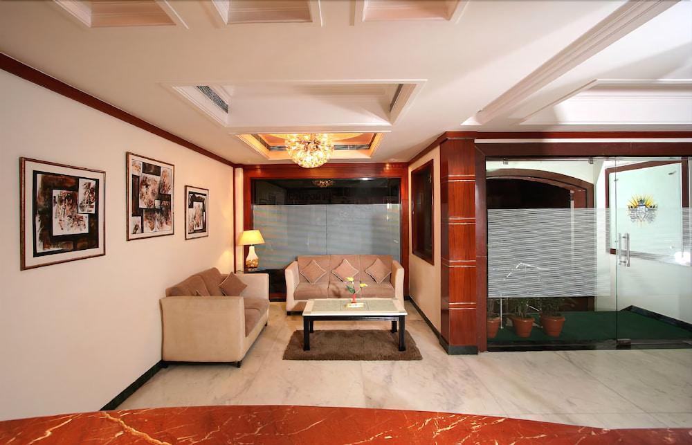 Grand President Hotel Delhi  Eksteriør billede