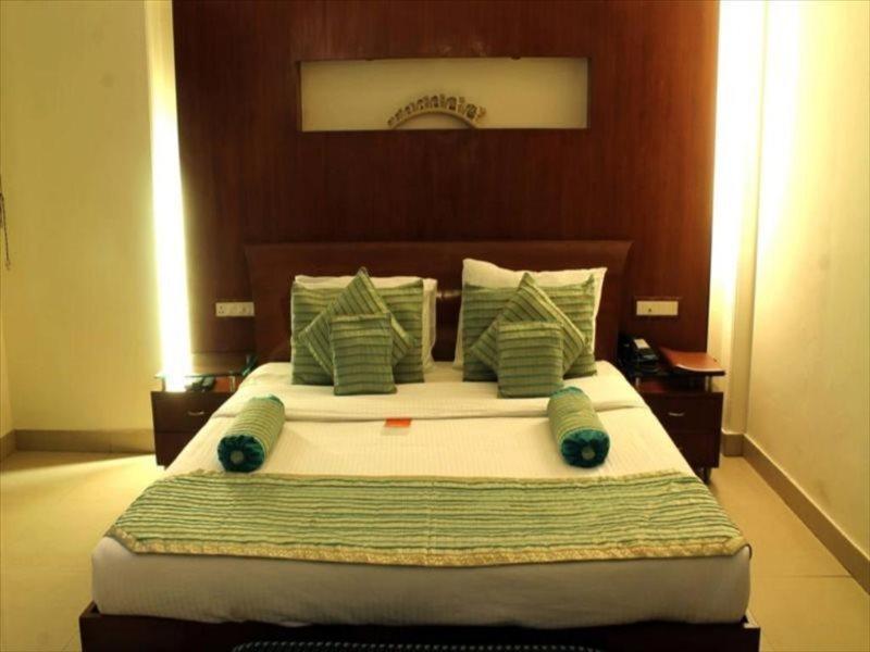 Grand President Hotel Delhi  Eksteriør billede